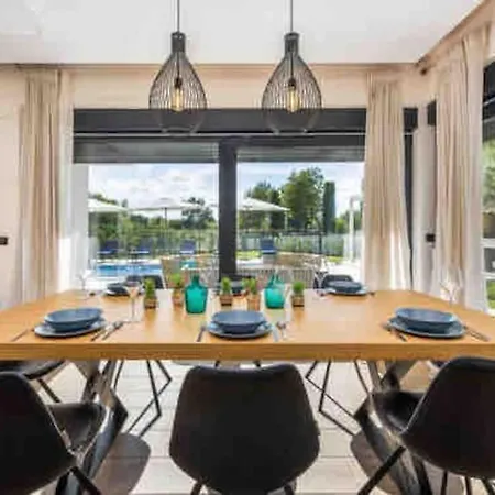 Villa Istria-villa Frani-large Pool-parking *