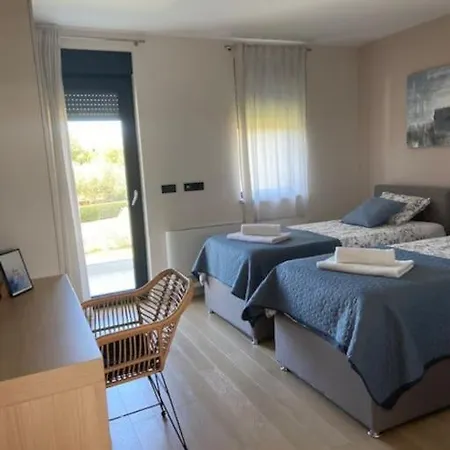 Villa Istria-villa Frani-large Pool-parking